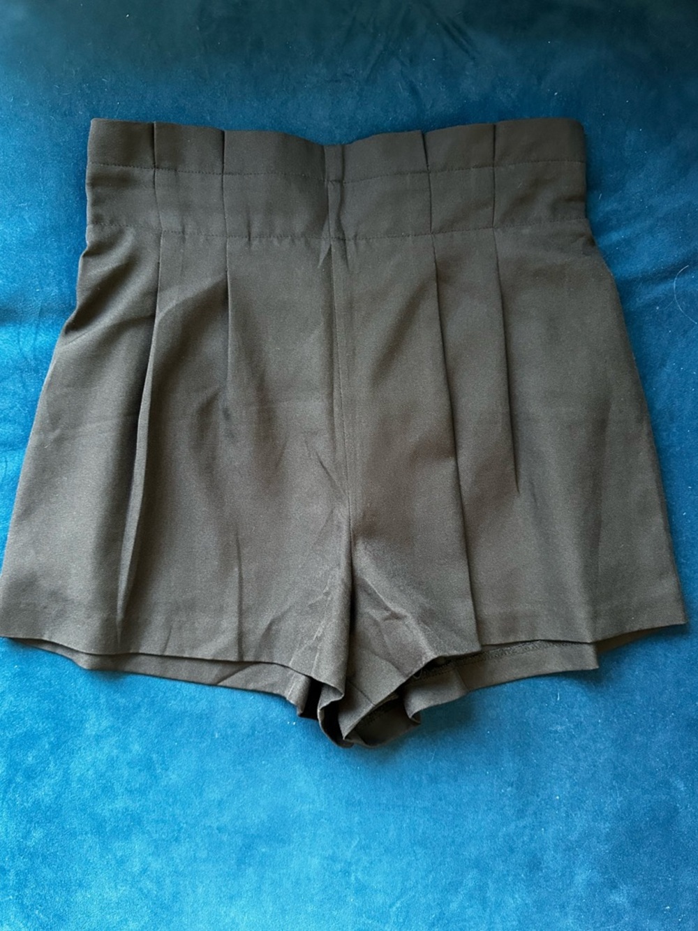 FAVLUX High-Waist Black Pleated Women's Shorts